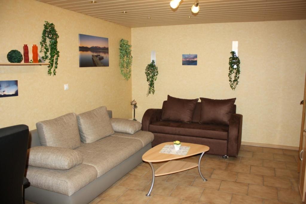 Monteur-/Und Ferienwohnung Diehl Asslar 外观 照片